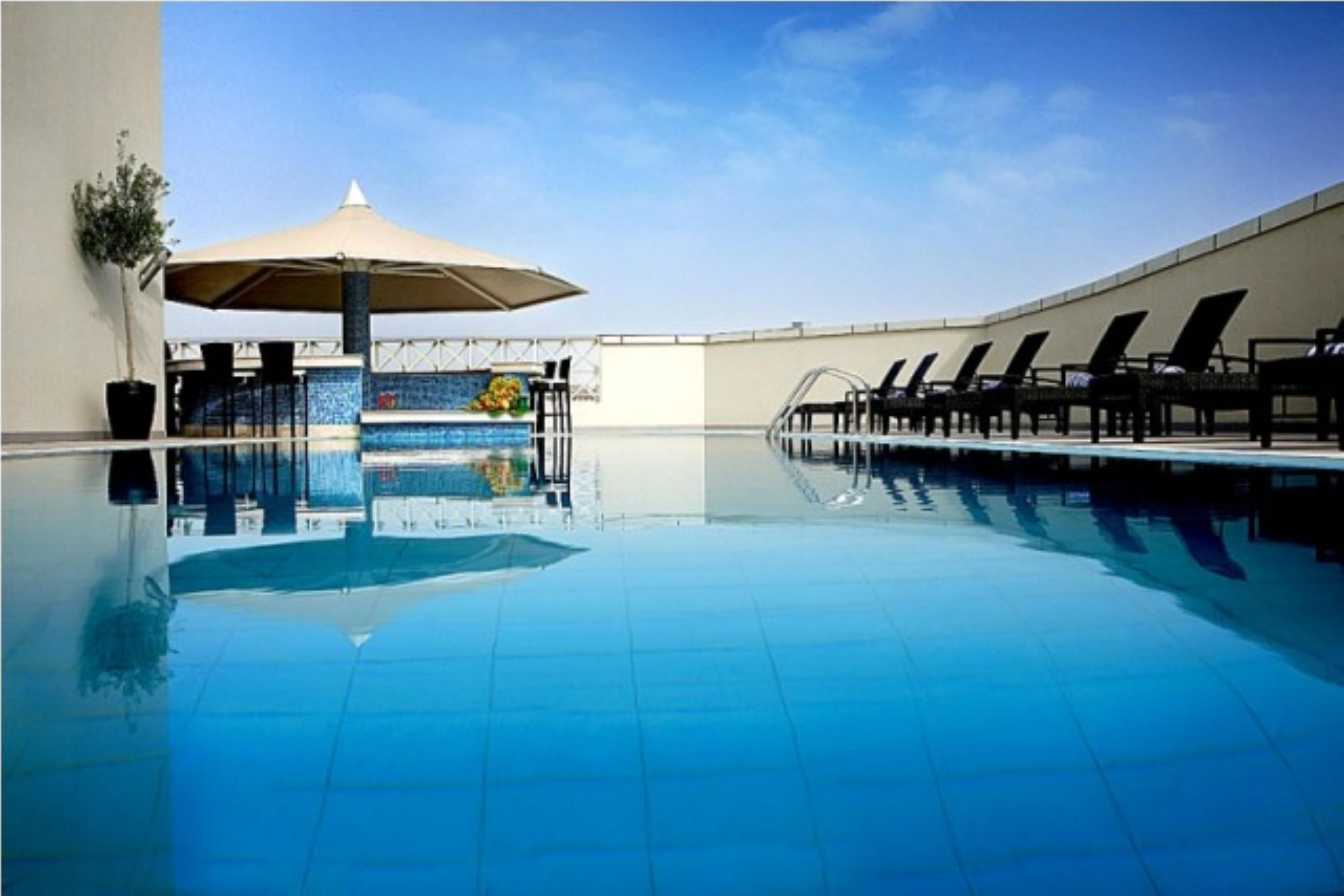 Safir Hotel Doha Extérieur photo